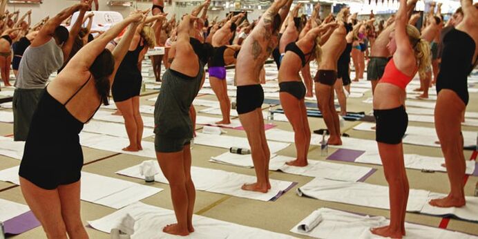 Yoga Bikram pour perdre du poids